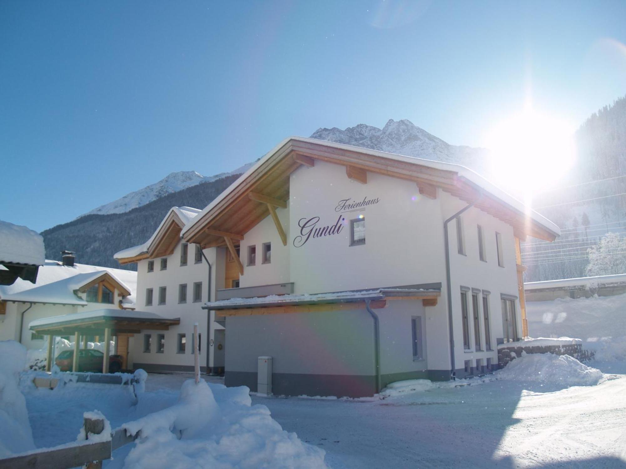 Ferienhaus Gundi Pettneu am Arlberg Exterior photo